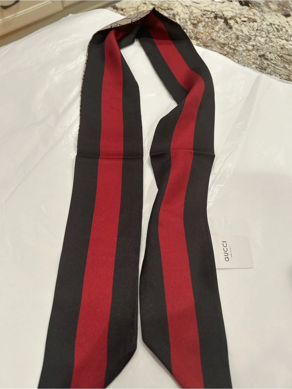 Gucci Silk Skinny Scarf in Black and Red with GG Monogram
